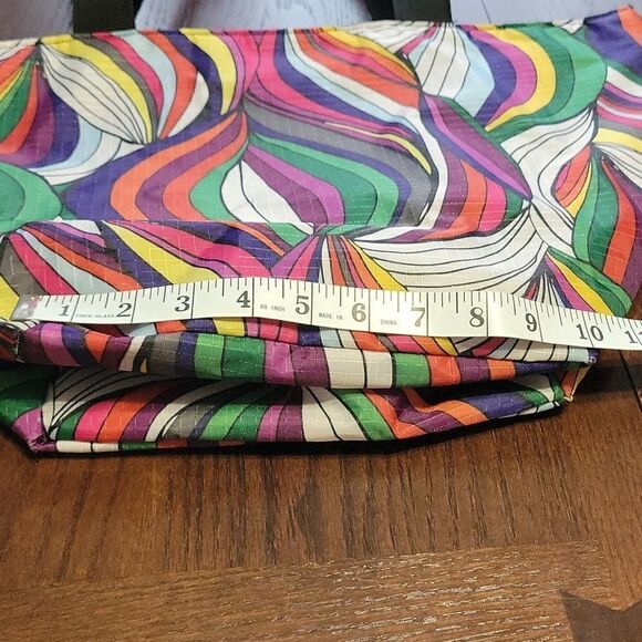 Paperchase multicolor print zippable tote - Picture 7 of 9